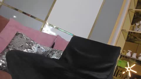 shantall   IG candy charms09 online show from December 2024 03:11:02 PM