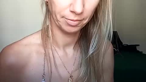 Snapshot of sexualangel chatting on September 2025 07:32:01 AM Verona online show from September 2025 07:32:01 AM