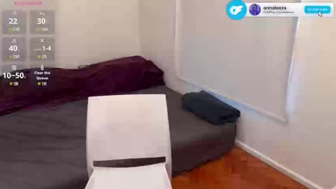 Andrea online show from February 2025 05:27:01 PM