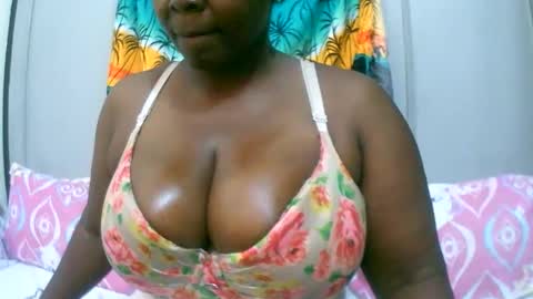 sexxi_ebony online show from November 2025 09:47:01 PM