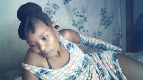 Snapshot of sexxy_curvy23 chatting on February 2026 08:07:02 PM sexxy_curvy23 online show from February 2026 08:07:02 PM