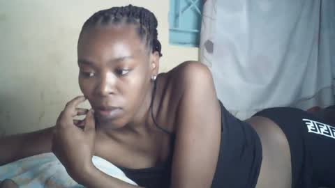 Snapshot of sexxy_curvy23 chatting on July 2026 04:17:02 AM sexxy_curvy23 online show from July 2026 04:17:02 AM