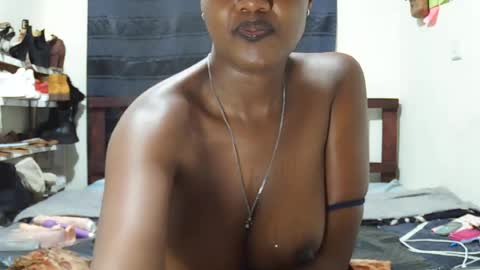 Snapshot of sexxy_melody chatting on June 2026 04:33:01 PM horny dick lover online show from June 2026 04:33:01 PM