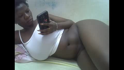 Snapshot of sexxyboob2 chatting on February 2026 01:21:01 AM sexxyboob2 online show from February 2026 01:21:01 AM