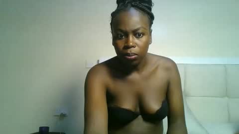 ivy online show from February 2025 06:12:01 PM