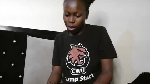 ivy online show from December 2025 08:23:01 AM