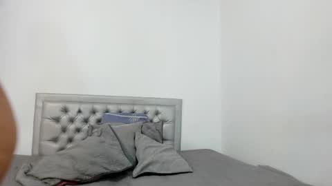 sexxylatincouple1 online show from March 2026 10:04:01 AM