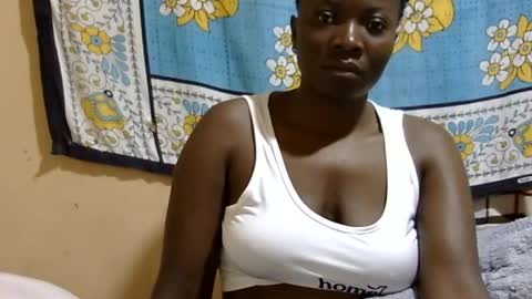 Snapshot of sexxymelanin73 chatting on July 2026 07:19:02 PM Sexy Boobs online show from July 2026 07:19:02 PM