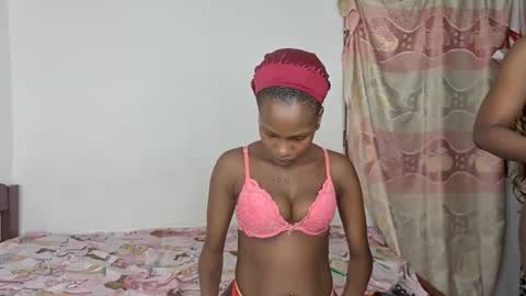 Snapshot of sexxypixie chatting on April 2026 10:06:01 AM sexxypixie online show from April 2026 10:06:01 AM