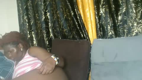 sexxypritty online show from April 2026 08:39:01 PM