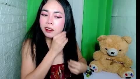 Jessica online show from April 2026 05:32:02 PM