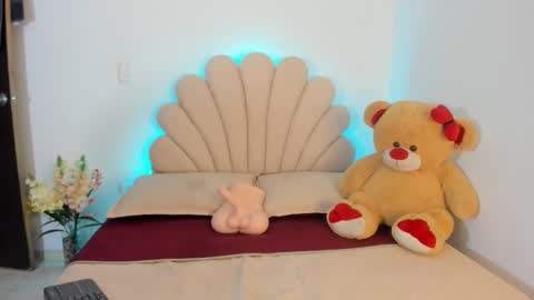 LUXURY online show from January 2025 06:35:01 PM