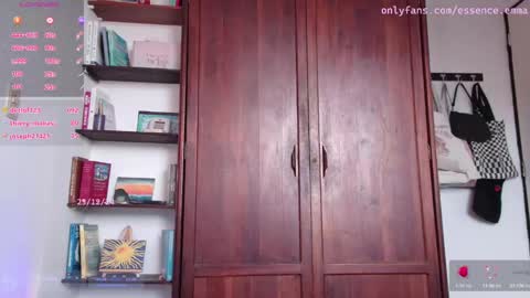 sexy__emma online show from December 2024 07:41:02 PM