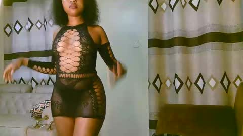 Ariana online show from November 2025 11:18:02 AM