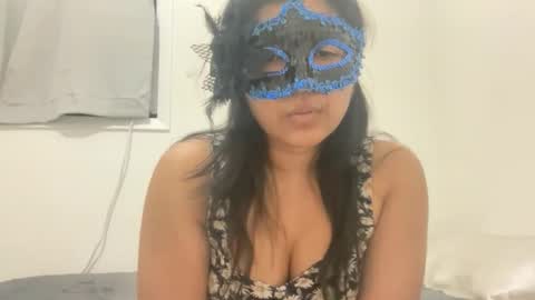 Snapshot of sexy_booty11 chatting on March 2026 07:47:01 AM sexy_booty11 online show from March 2026 07:47:01 AM