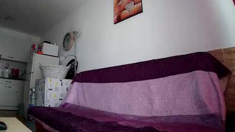 Bunny online show from September 2025 11:01:02 AM