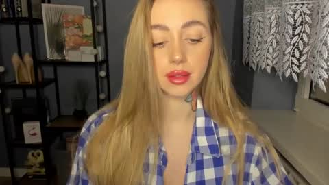 Snapshot of sexy_coralie chatting on December 2024 10:50:02 AM C o r a l i e online show from December 2024 10:50:02 AM