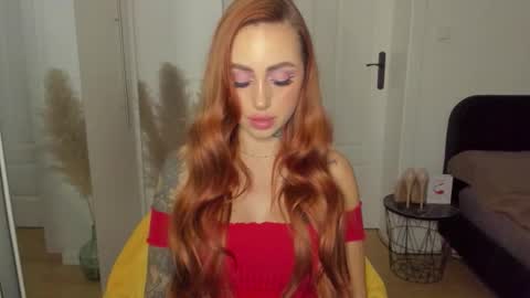 Snapshot of sexy_coralie chatting on November 2025 06:08:01 PM C o r a l i e online show from November 2025 06:08:01 PM