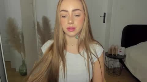 C o r a l i e online show from February 2026 03:38:01 PM