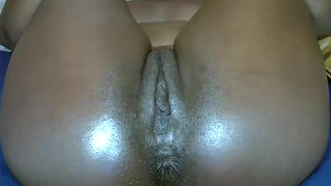 sexy_esther92 online show from March 2026 06:01:02 PM