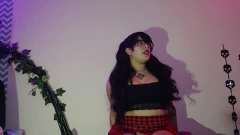    online show from March 2025 03:02:01 PM