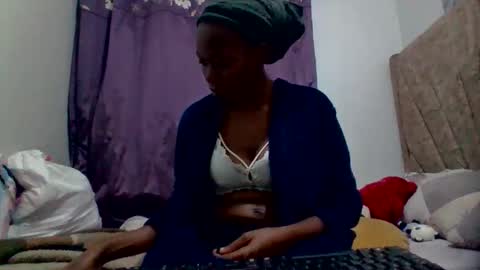 kayla online show from February 2026 10:31:01 PM