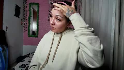 sexy lolas online show from November 2025 01:48:01 AM