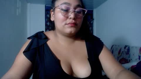 Snapshot of sexy_love_15 chatting on February 2026 01:42:02 AM SIRENA LOVE online show from February 2026 01:42:02 AM