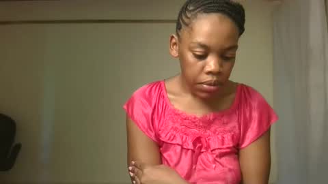 sexy_lyna online show from November 2025 09:30:02 AM