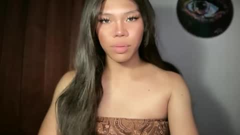 Nicole online show from May 2026 06:52:01 AM