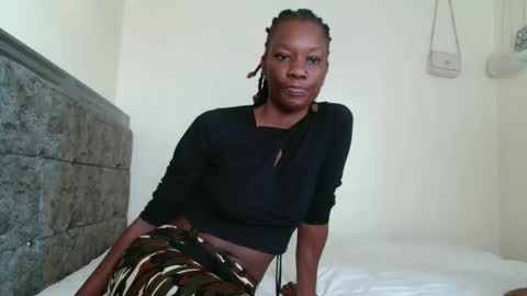 Snapshot of sexy_malyn chatting on November 2025 11:20:02 AM Shasha Money online show from November 2025 11:20:02 AM