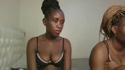 Snapshot of sexy_maya3 chatting on November 2025 09:03:01 AM maya online show from November 2025 09:03:01 AM