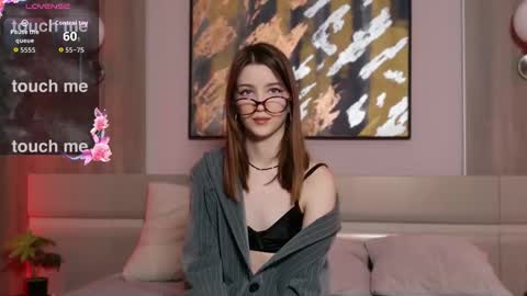 Alison online show from November 2025 01:58:01 PM