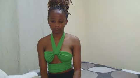 sexy_moh1 online show from October 2025 02:20:01 AM