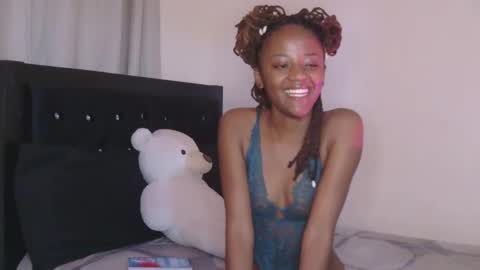 sexy_moh1 online show from March 2026 12:28:02 AM