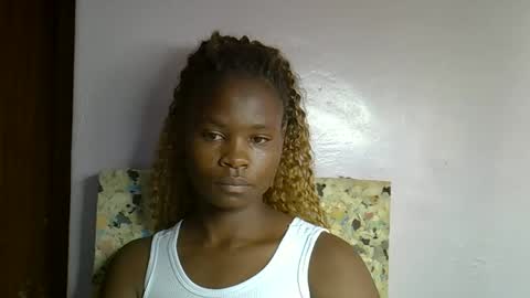 Snapshot of sexy_molyne chatting on January 2026 01:31:02 AM Molyne online show from January 2026 01:31:02 AM