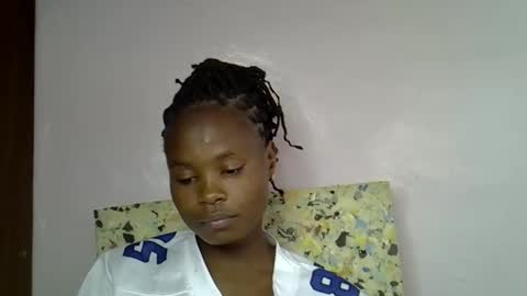 Snapshot of sexy_molyne chatting on February 2026 02:49:02 AM Molyne online show from February 2026 02:49:02 AM