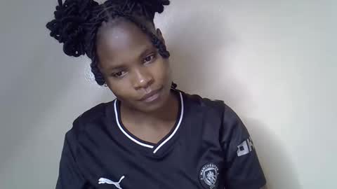 Molyne online show from March 2026 05:30:01 PM