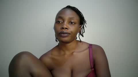 sexy_muna2 online show from March 2026 10:36:01 PM