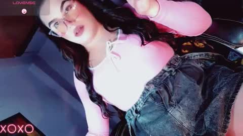 Snapshot of sexy_mysterious_dirty_girl chatting on May 2026 12:49:01 AM queen online show from May 2026 12:49:01 AM