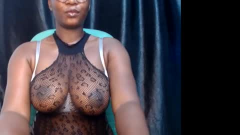 zoe online show from March 2025 06:55:01 PM