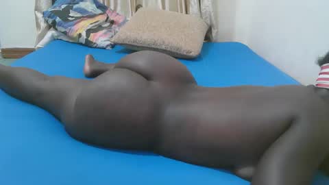 Snapshot of sexy_quincy1 chatting on February 2026 05:04:01 AM Sexy Quincy online show from February 2026 05:04:01 AM