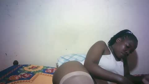 sexy_sandrah online show from February 2026 06:53:02 PM