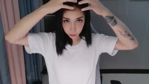 sexy_sersi online show from September 2025 08:13:02 AM