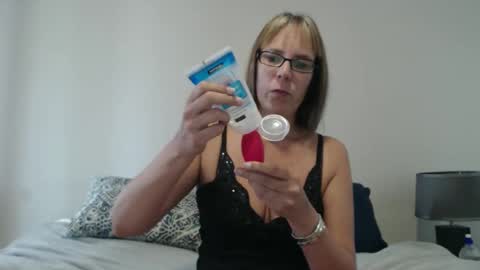 Nastassia... but you can call me Stassi for short. online show from November 2025 09:12:02 AM