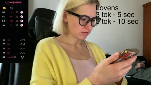 Sexy-Sweets online show from October 2025 10:12:01 AM