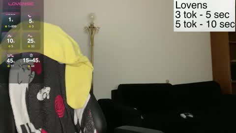 Snapshot of sexy_sweets chatting on December 2025 12:58:01 PM Sexy-Sweets online show from December 2025 12:58:01 PM