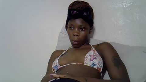 Snapshot of sexy_vennice chatting on July 2026 03:00:02 AM sexy_vennice online show from July 2026 03:00:02 AM