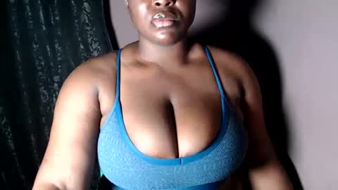 Snapshot of sexy_wet_ria chatting on June 2026 05:32:01 PM ria online show from June 2026 05:32:01 PM