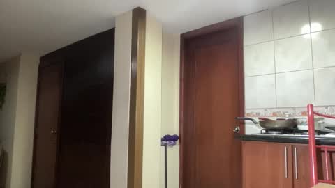 Alice Skay online show from December 2025 02:28:01 AM